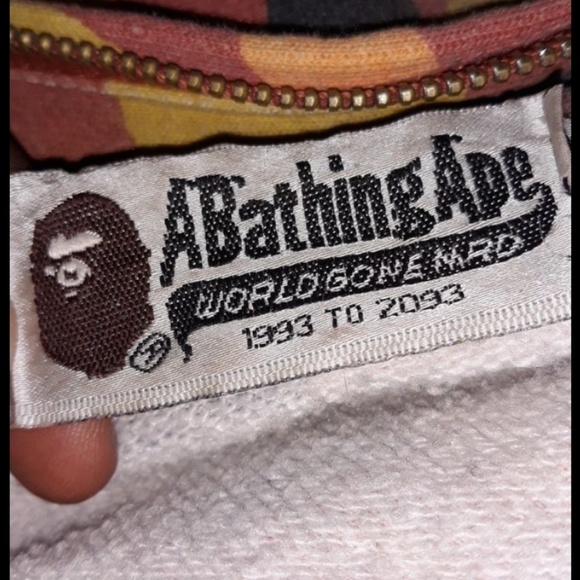 Bape hoodie - Picture 2 of 5